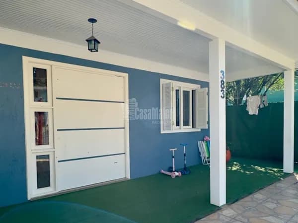 Casa com 2 moradias