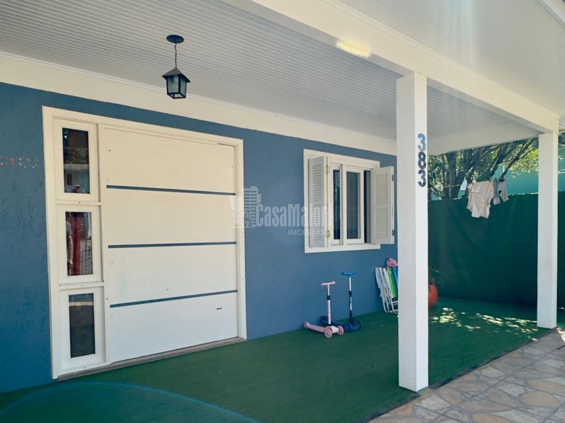 Casa com 2 moradias