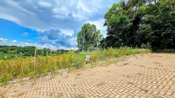 Terreno à venda no bairro Faria Lemos em Bento Gonçalves/RS