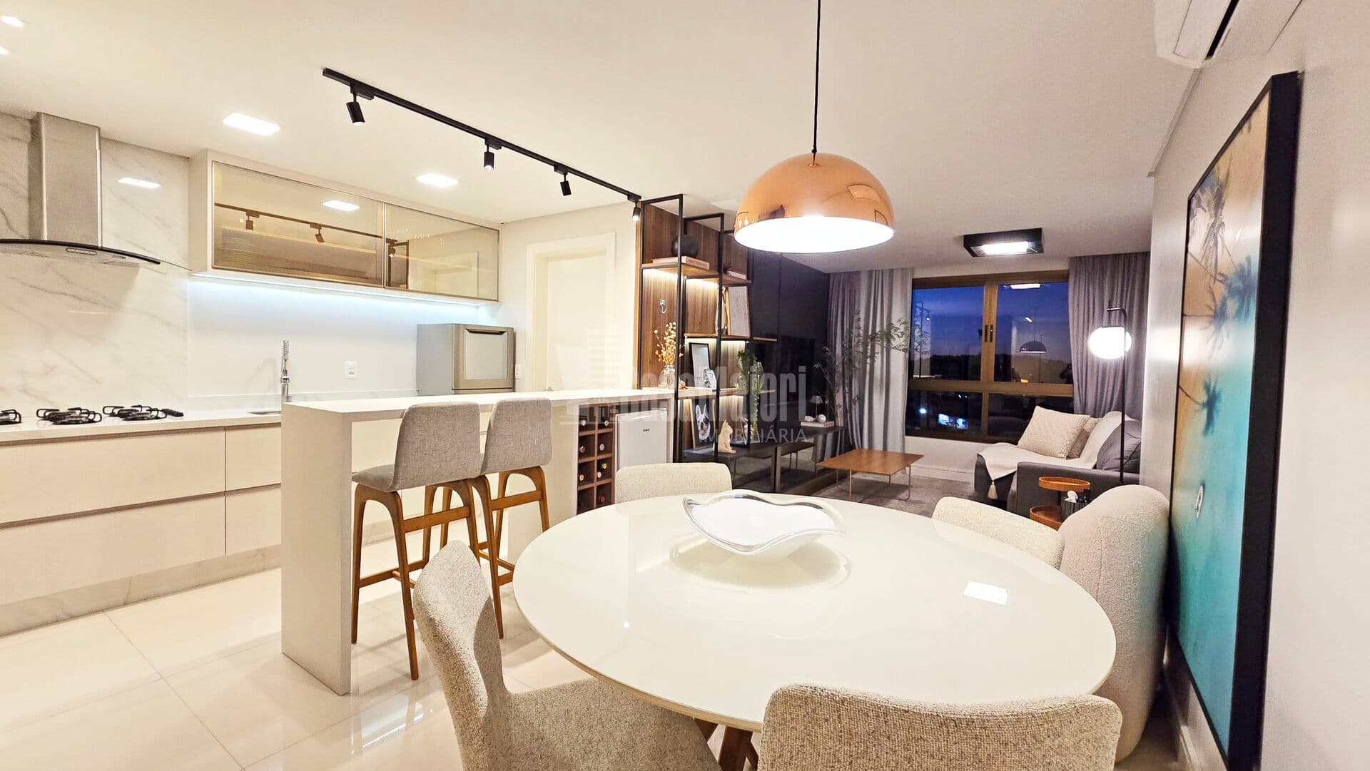 Apartamento de Alto Padrão mobiliado e decorado