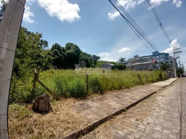 Amplo terreno no Bairro São João