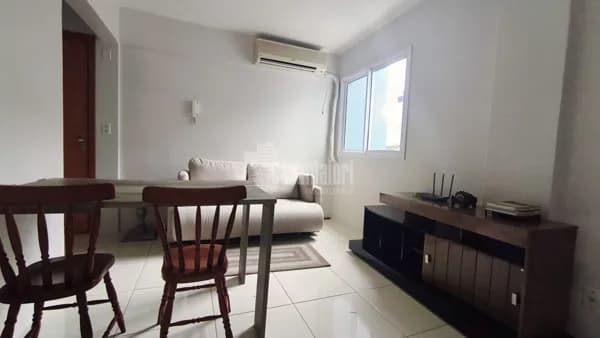 Apartamento semi-mobiliado no Loteamento Bertolini