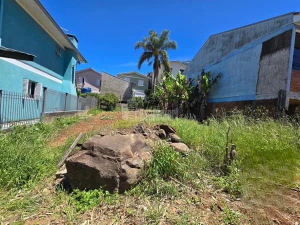 Terreno plano a venda no Loteamento Bertolini