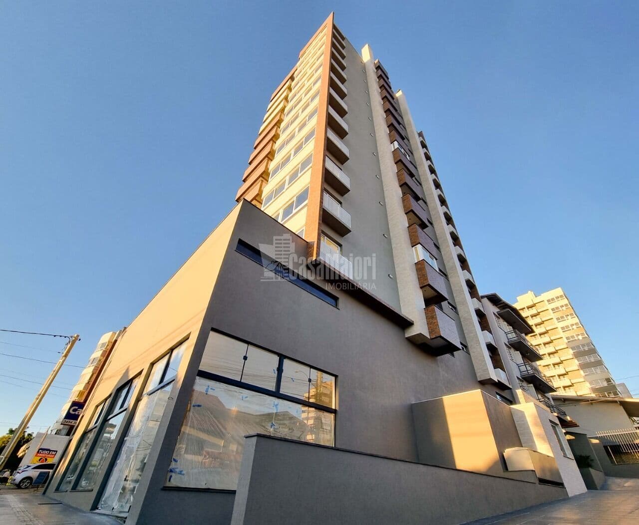 Apartamento de 3 Dormitórios com Suíte e 2 vagas