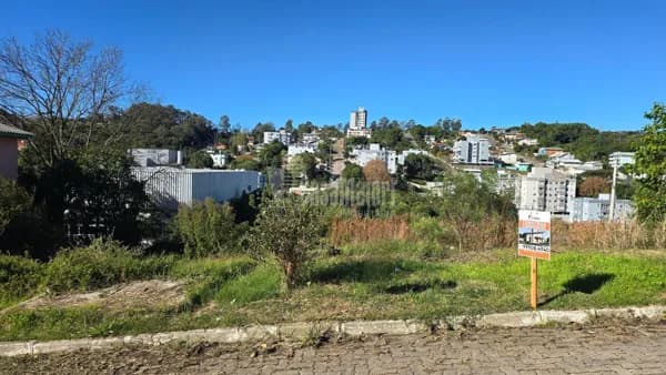 Terreno à venda no bairro Verona em Bento Gonçalves/RS