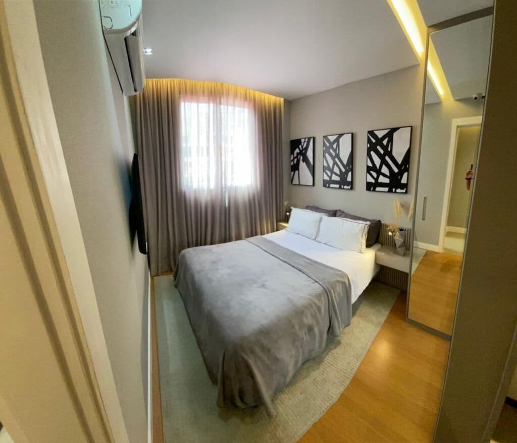 Apartamento de 2 Quartos suíte e vaga | A minutos do Centro e Maracanã | Próx. Trem e Metrô