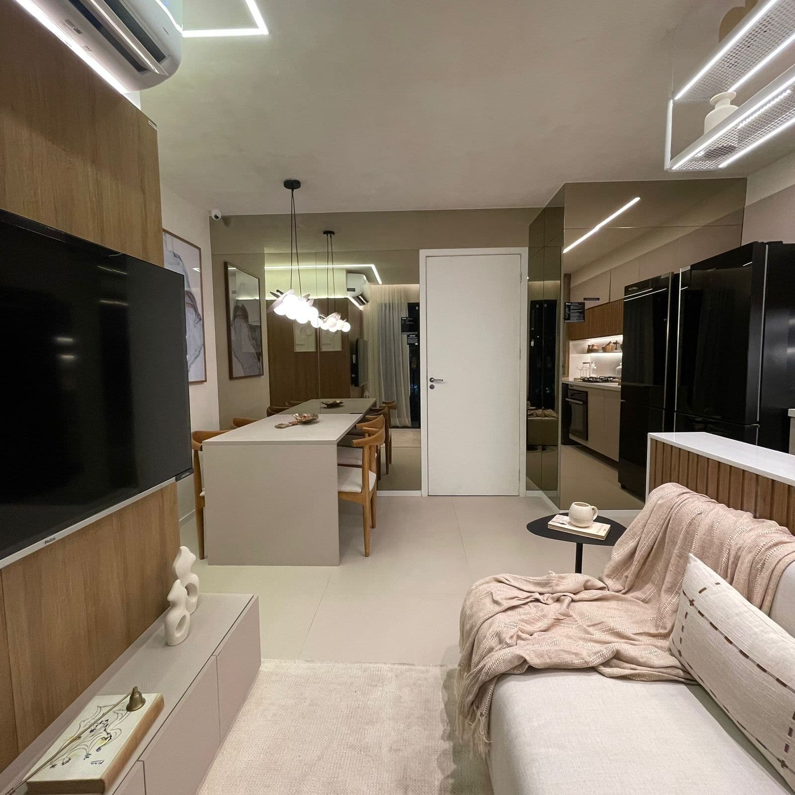 Apartamento Garden PNE de 1 qts a passos do Center Shopping