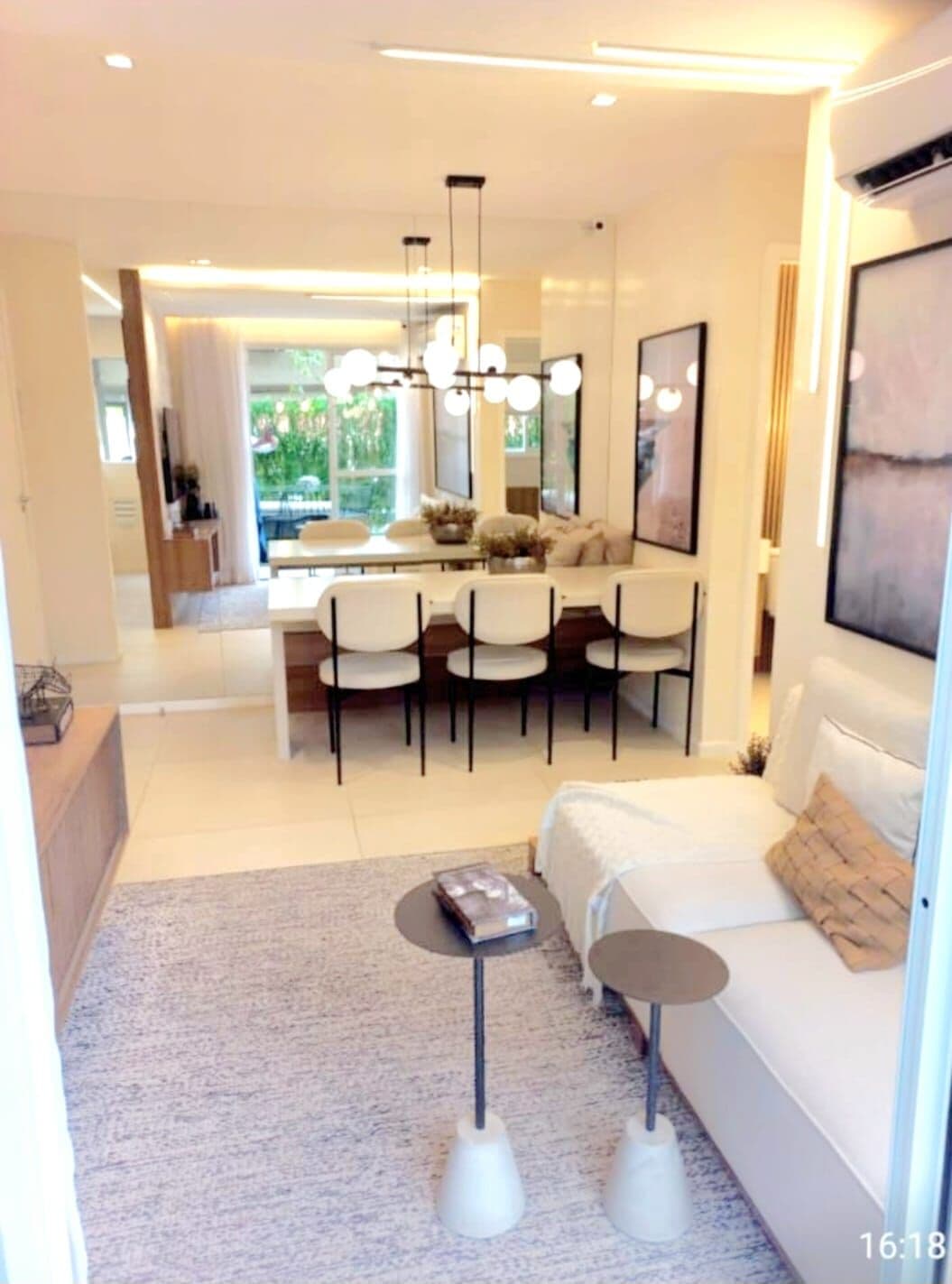 🌿 **Apartamento de 2 Quartos com Vaga de Garagem no Coração de Irajá!** 🌿