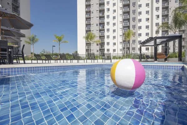 Venda apto 2 Quartos com Varanda e Vaga , Pertinho das Praias da Barra e Recreio
