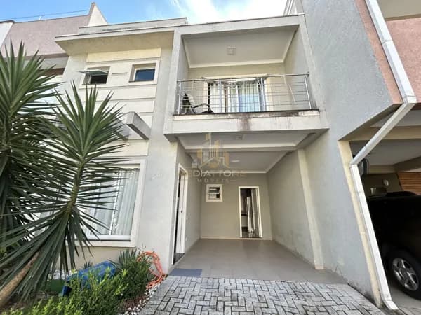 Sobrado em Condominio Fechado - Pinheirinho