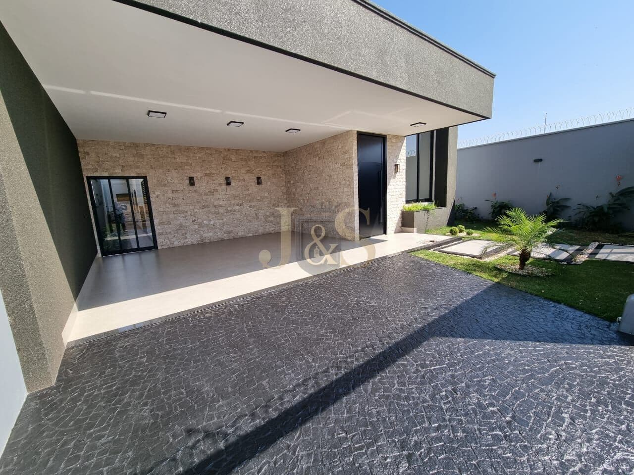Casa Alto Padrão em Residencial Flamboyant, Jataí/GO