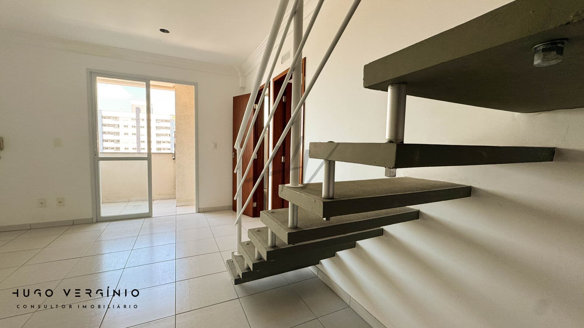 Duplex com 3 suítes e 2 vagas em Capoeiras - Florianópolis