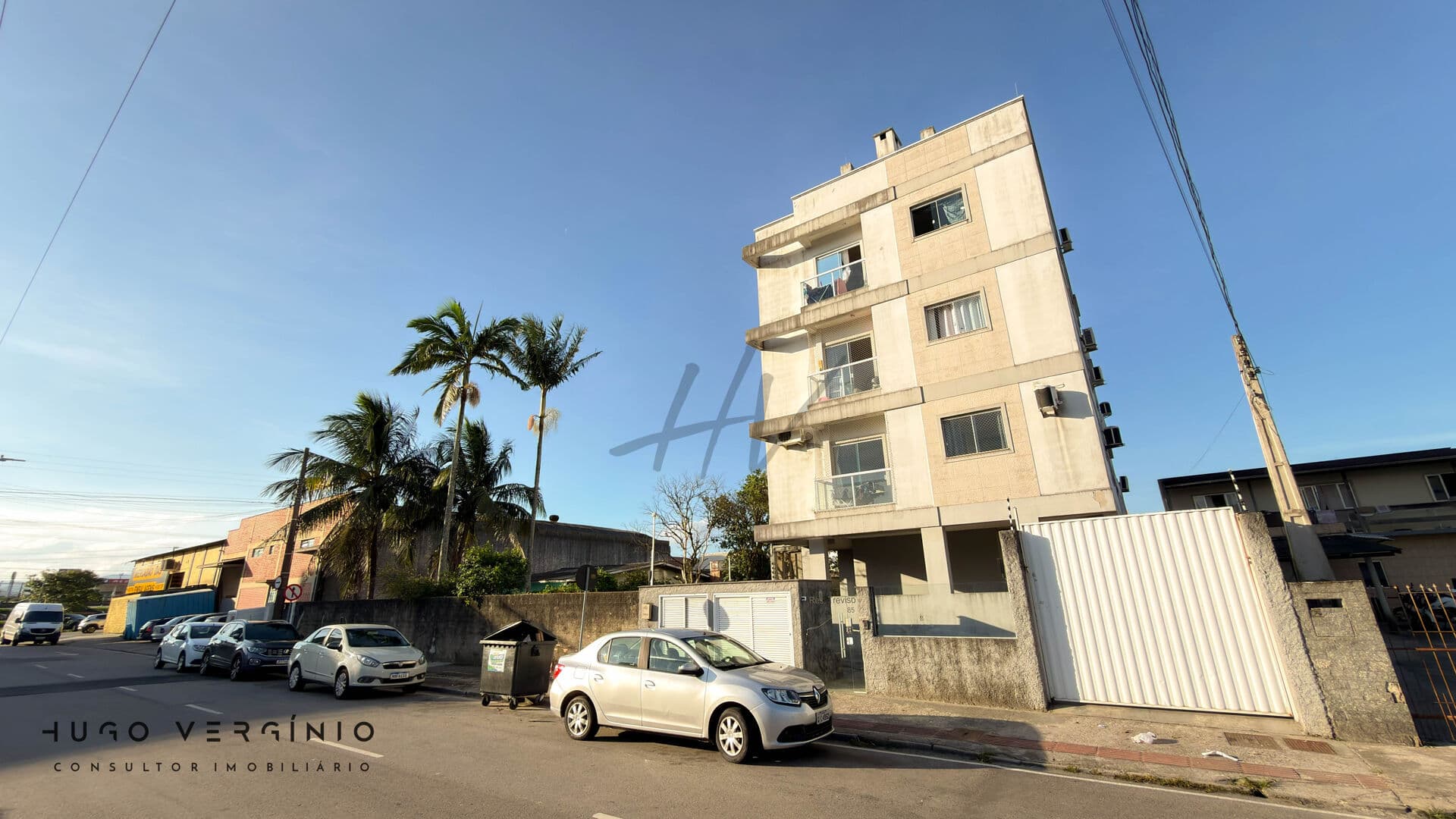 Apartamento 2 dormitórios, sacada com churrasqueira e vaga - Ponte do Imaruim - Palhoça/SC