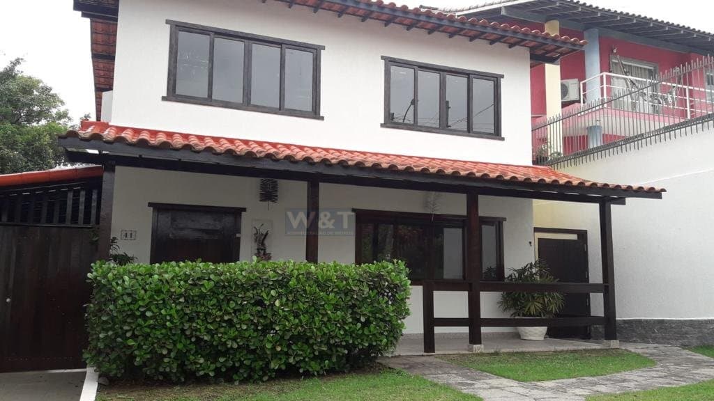 Casa Padrão para Venda e Aluguel em Sape Niterói-RJ