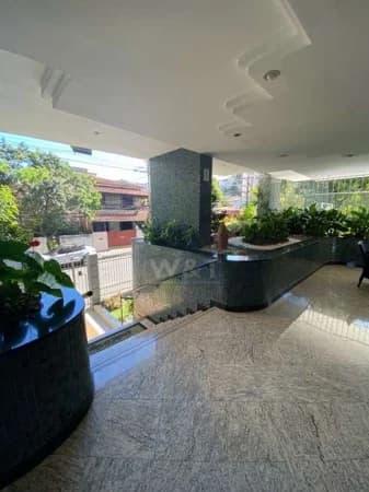 Apartamento Padrão em Santa Rosa Niterói-RJ