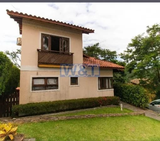 Casa em Niterói - Várzea das Moças