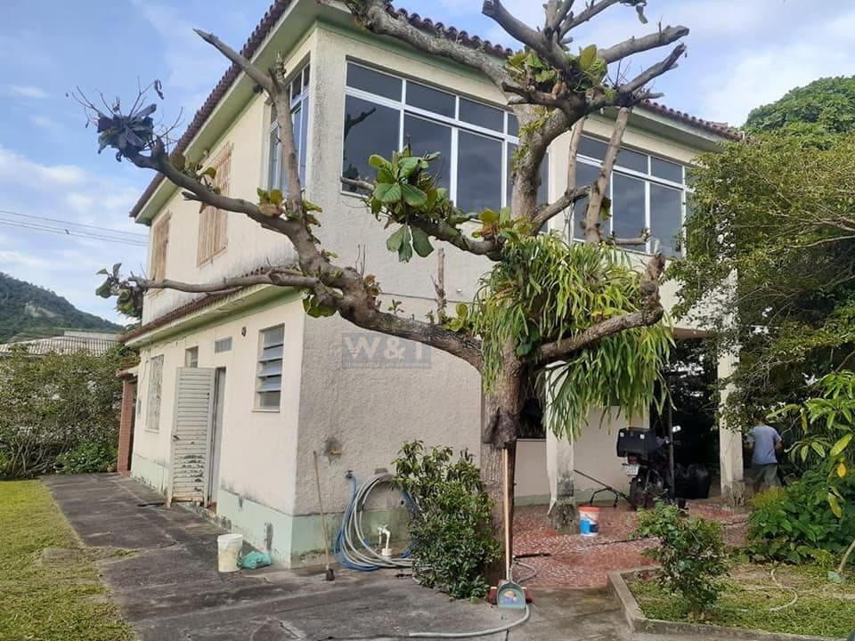 Casa Padrão para Venda