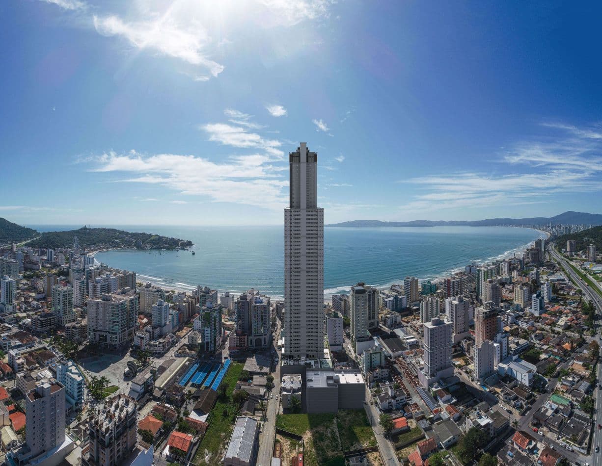 Apartamento Alto Padrão no Centro de Itapema