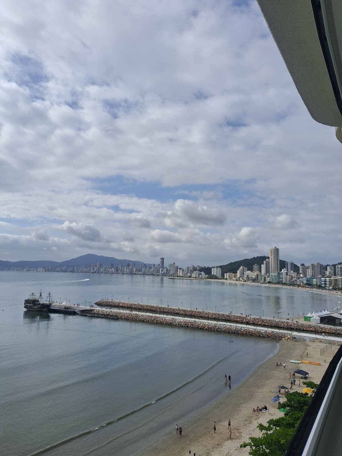Apartamento Frente Mar Centro Itapema- Mobiliado