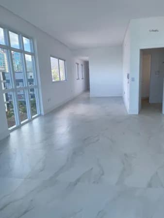 Apartamento Frente Mar- Centro Itapema