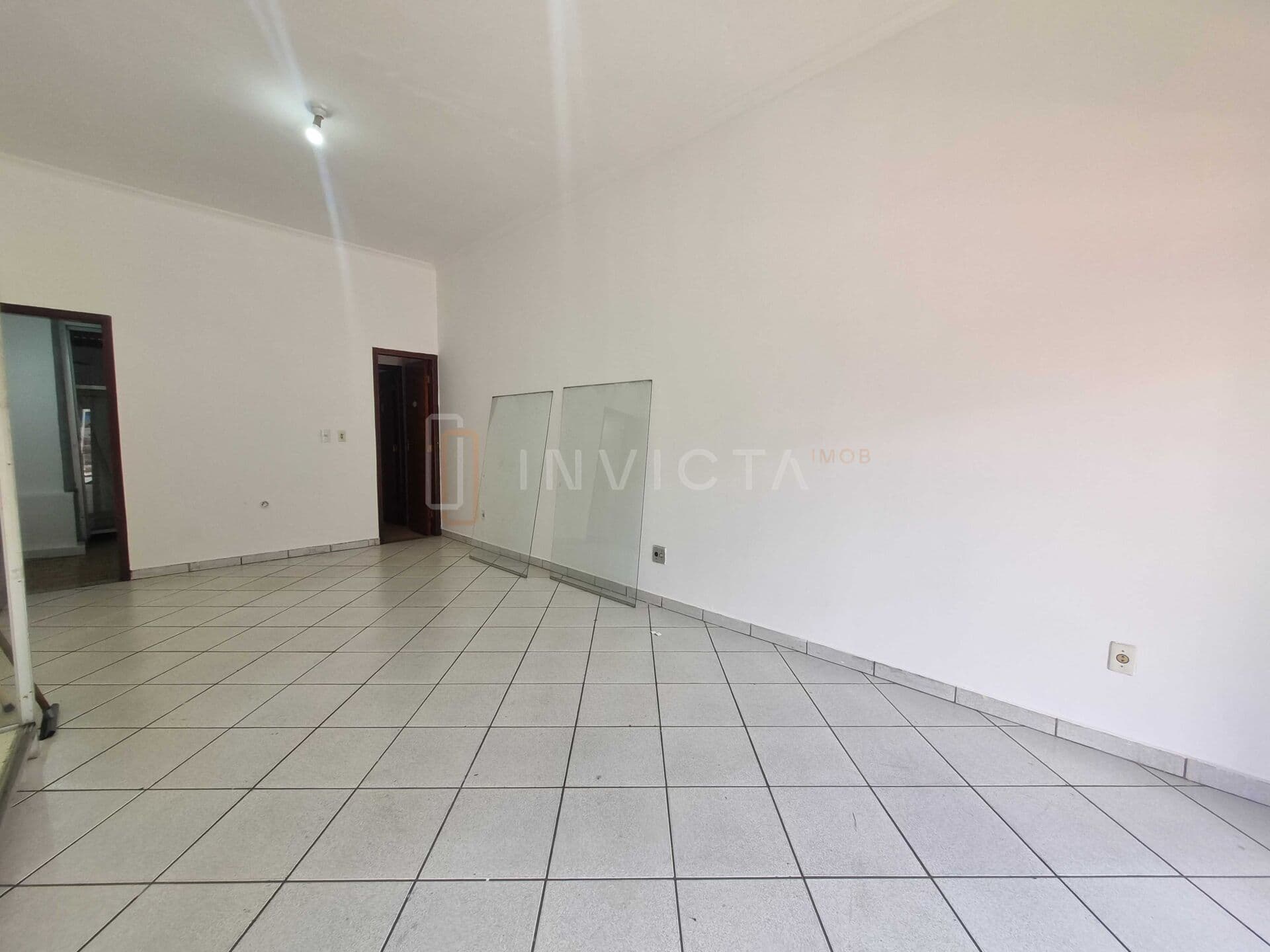 Ponto Comercial/Loja/Box em Rio Claro - Centro