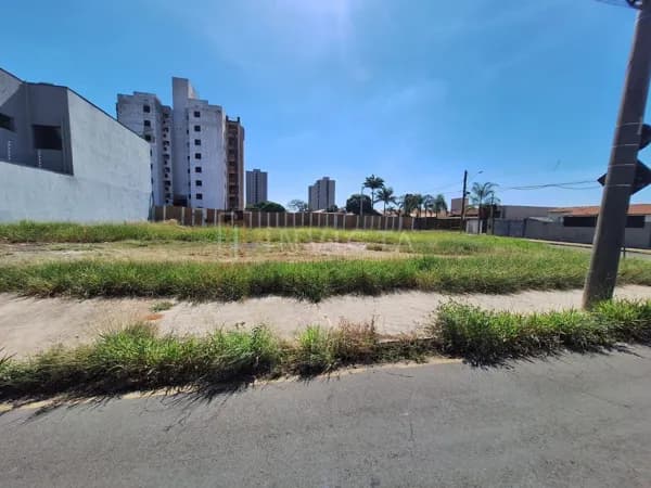 Lote/Terreno em Rio Claro - Jardim Portugal
