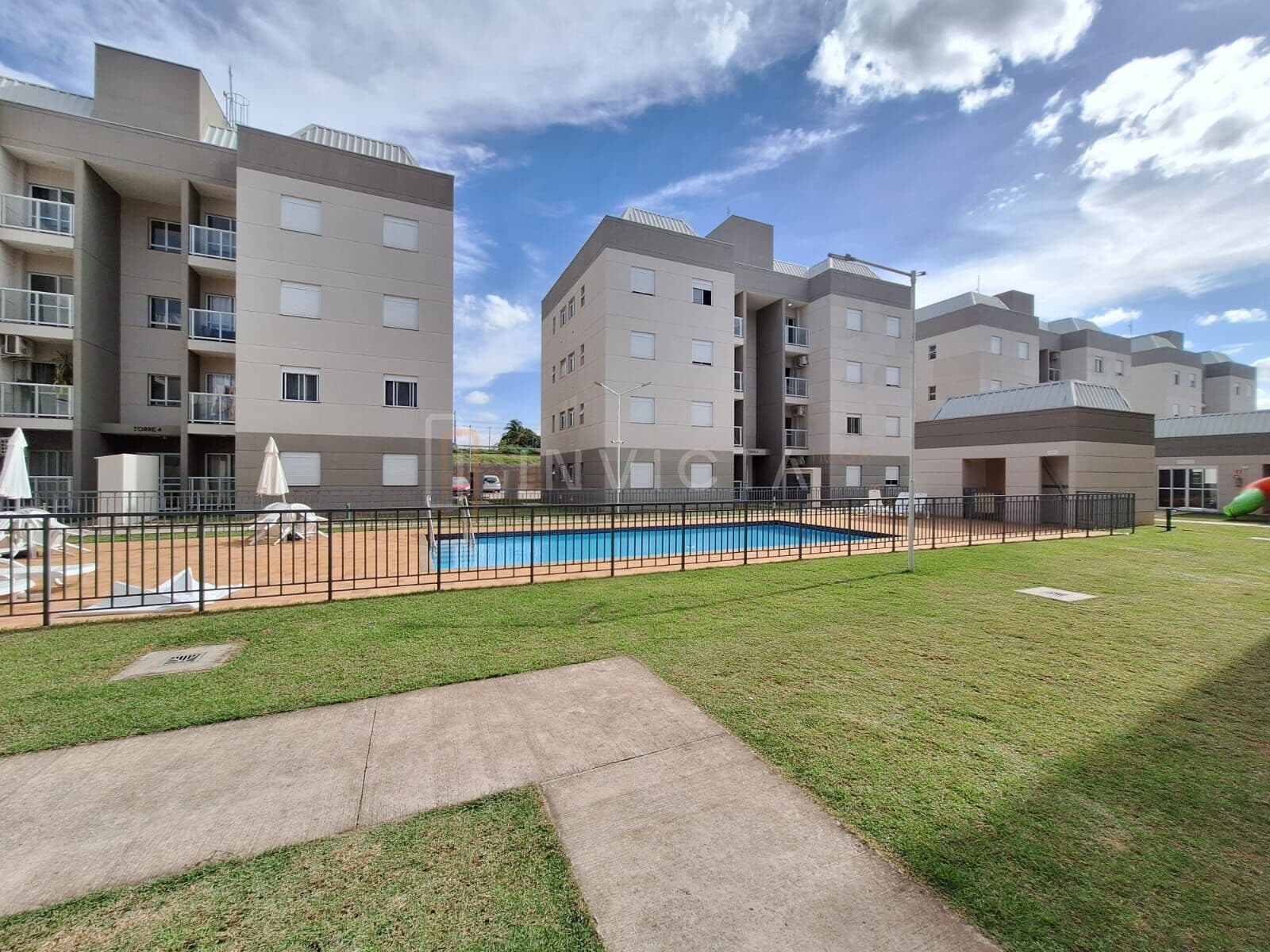 ✨ APARTAMENTO À VENDA NO RESIDENCIAL CLUBE ITAPUÃ ✨
