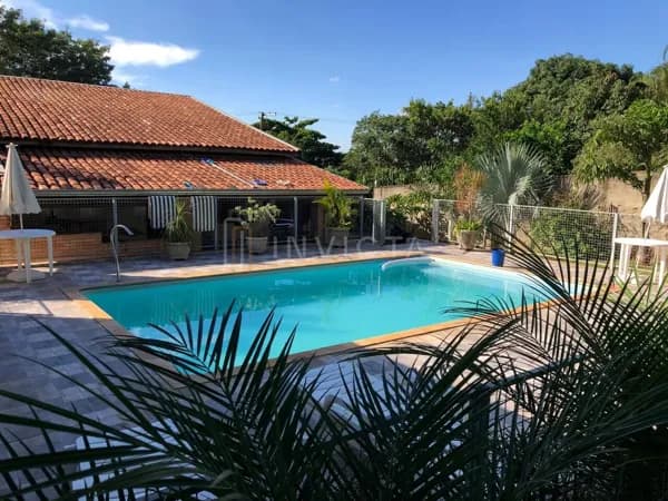 Fazenda/Sítios/Chácaras em Holambra - Centro