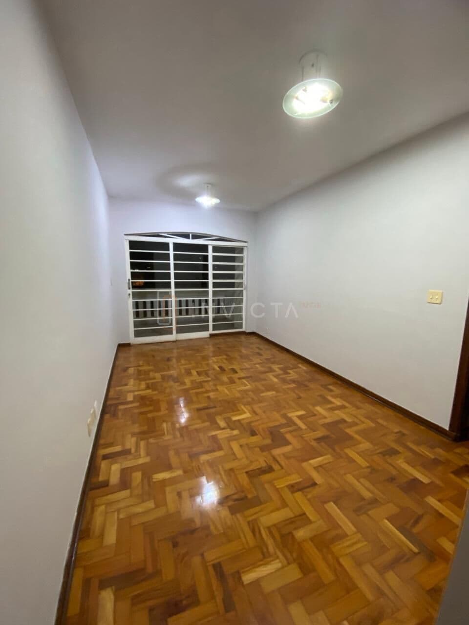 Apartamento à Venda no Centro de Rio Claro – Edifício Pedro Kury