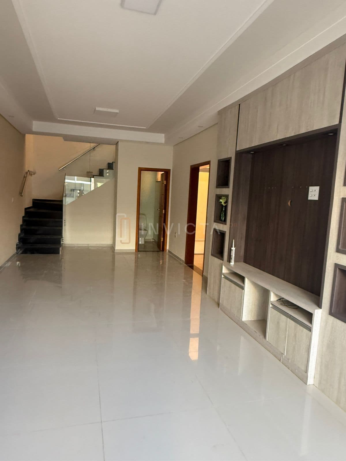 Casa com dois quartos suítes no Santa Clara dois