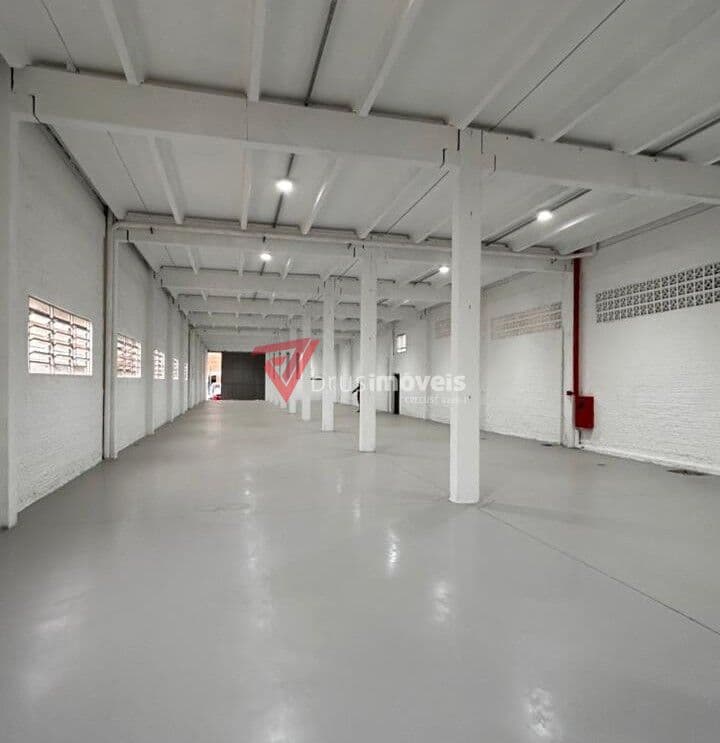 Galpão Industrial Comercial