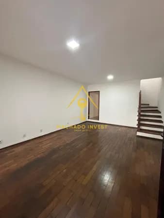 Casa Sobrado em Vila Invernada, São Paulo/SP