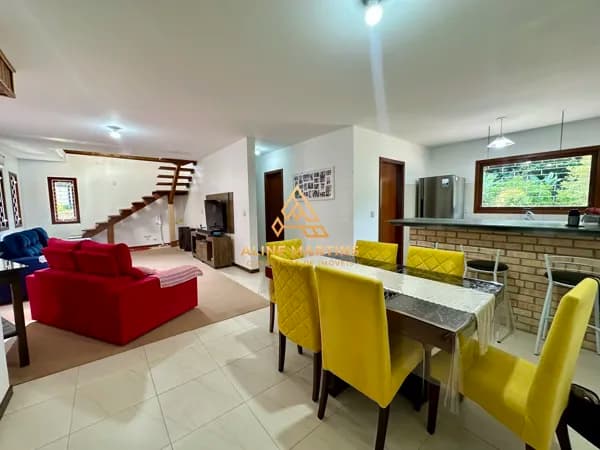 Casa em São José - Forquilhas
