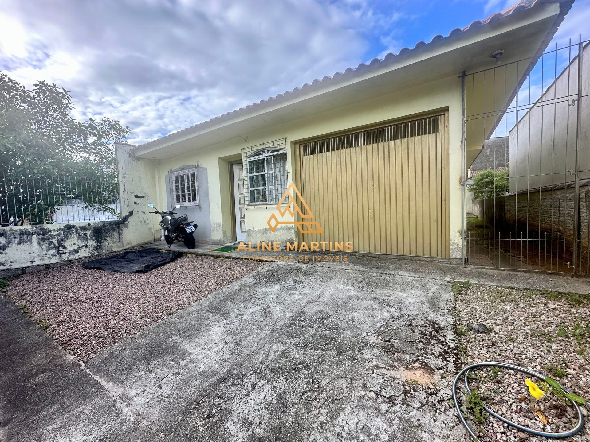 Casa no bairro Capoeiras