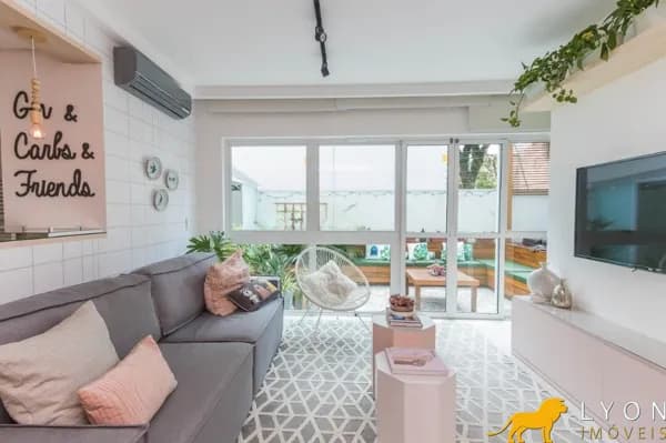 Lyon Imóveis vende apartamento com 78m² no bairro Mont Serrat.