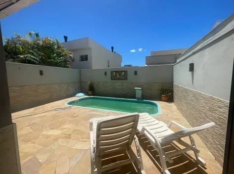Casa 3 dormitórios à venda no bairro Passo das Pedras - Porto Alegre/RS