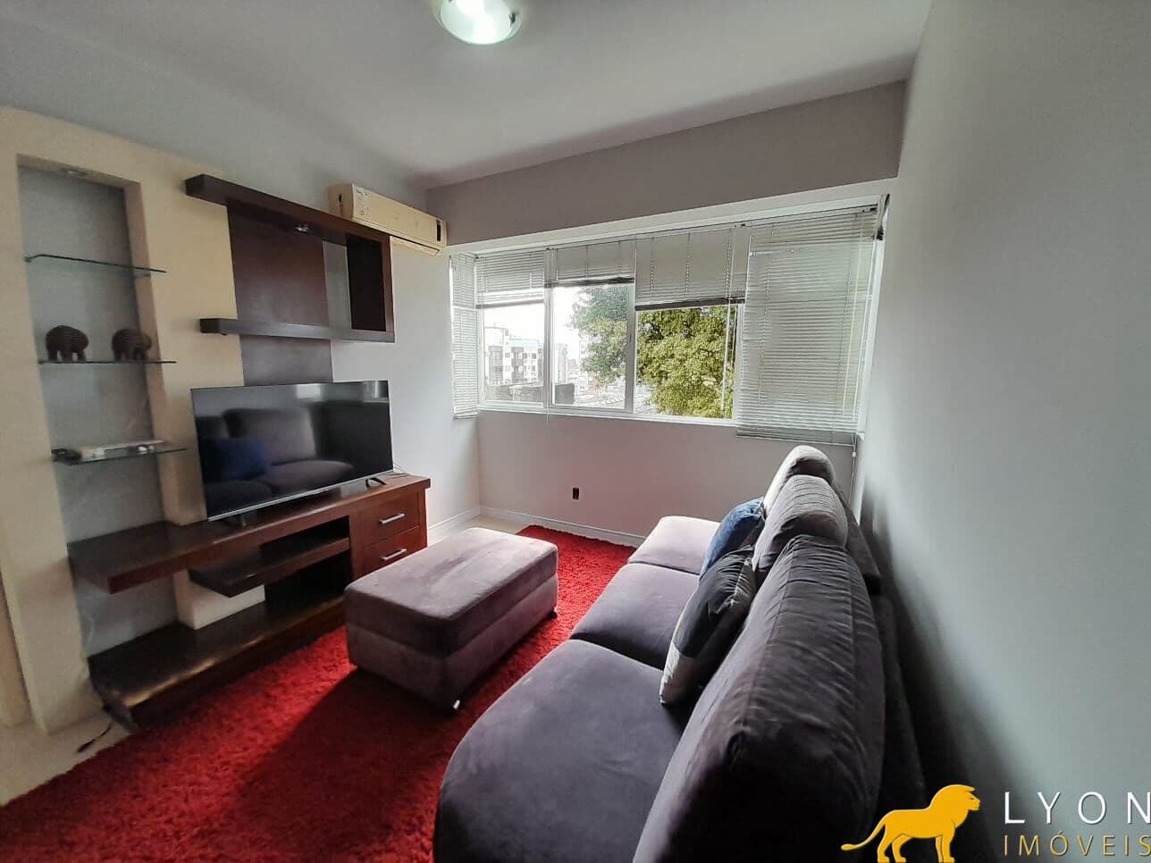 Apartamento mobiliado com 1 dormitório e 1 vaga