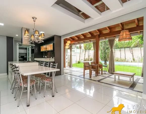 Casa em Porto Alegre - Alto Petropolis