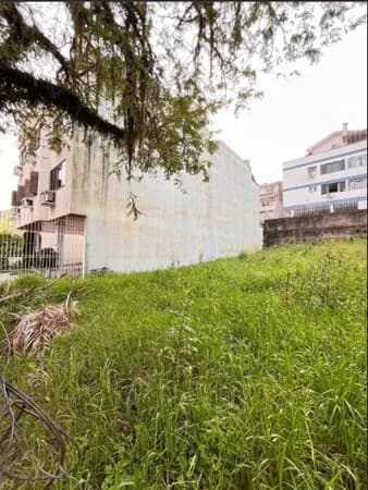 Lyon Imóveis vende Terreno com 360² de área total no bairro Jardim Planalto.