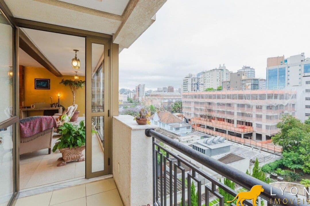 Apartamento em Porto Alegre - Moinhos de Vento
