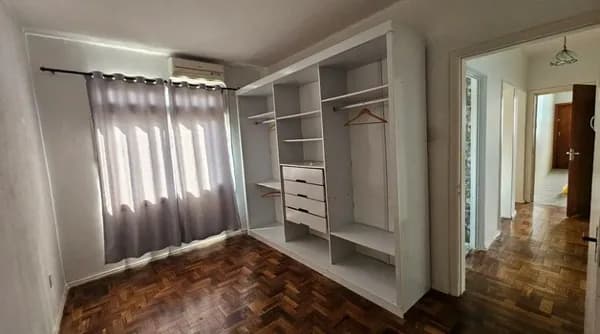 Apartamento em São João, Porto Alegre/RS