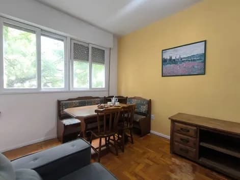 Apartamento em Porto Alegre - Moinhos de Vento