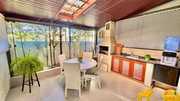 Casa em condomínio para venda com 03 dormitórios, 01 vaga, 01 suíte