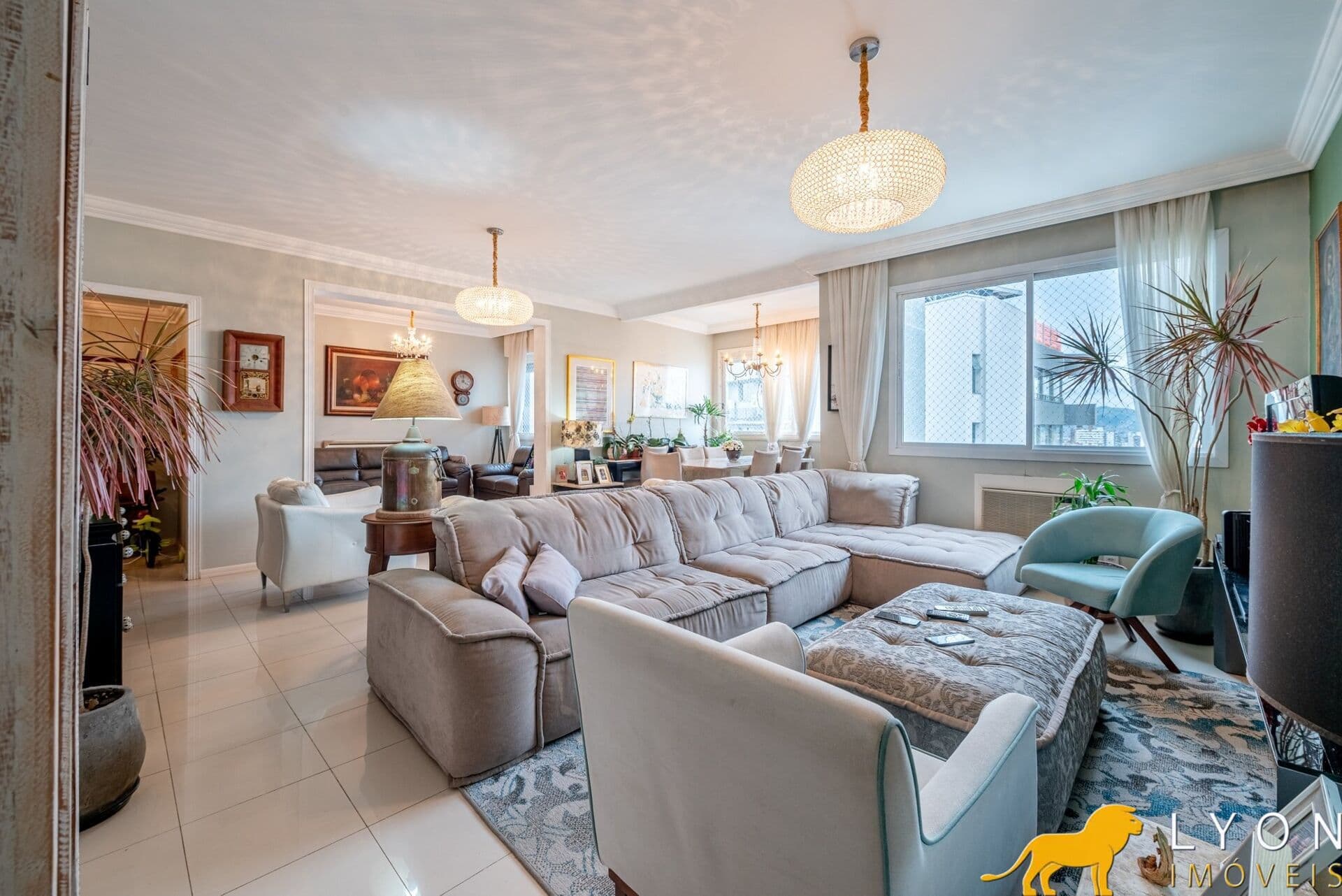 Apartamento Alto Padrão no Bairro Bela Vista com 127m² reformado e semi mobiliado
