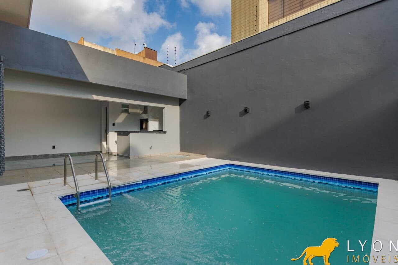 Casa em Porto Alegre - Jardim Lindóia