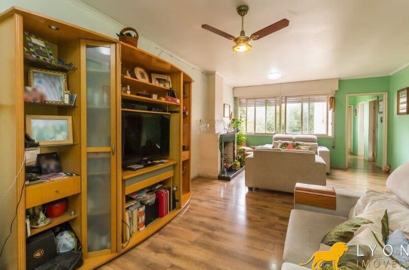 Apartamento de 3 dormitórios no Rio Branco, Porto Alegre/RS