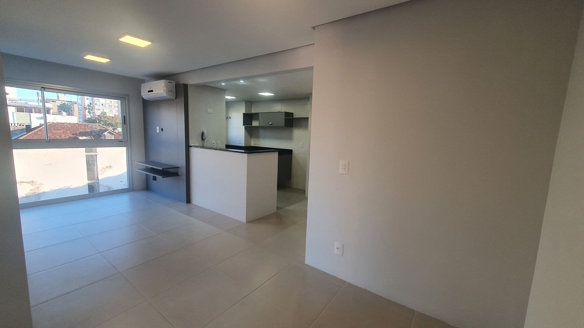 Apartamento de 2 dormitórios para alugar no bairro Petrópolis - Porto Alegre/RS