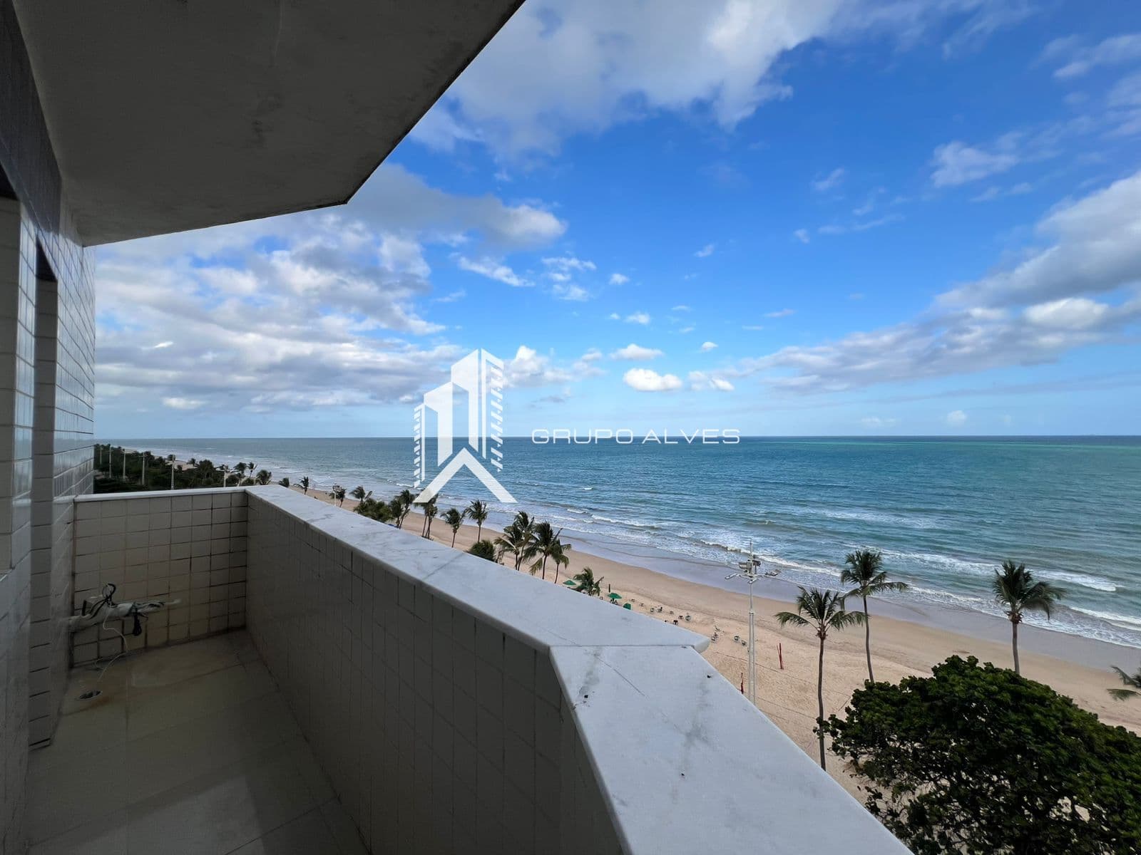 Apartamento Vista Mar com 3 quartos para alugar com 152m² em Boa Viagem