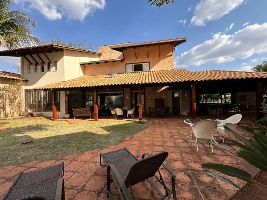 Casa de Condomínio em Aparecida de Goiânia - Cidade Vera Cruz - Jardins Mônaco