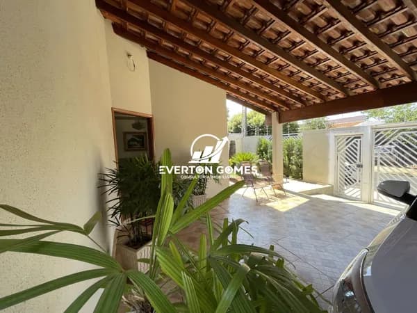 Casa com Piscina a venda Jardim Renascença Mirassol-SP
